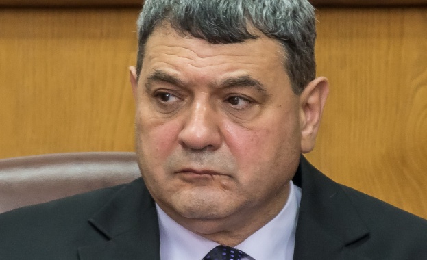 Решението за БТР ите и предоставянето им на Украйна като трета