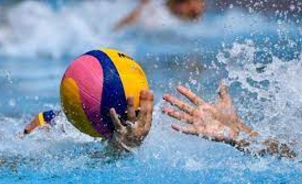 Заради нередовно и непълно изплащане на хонорари и командировъчни съобразно