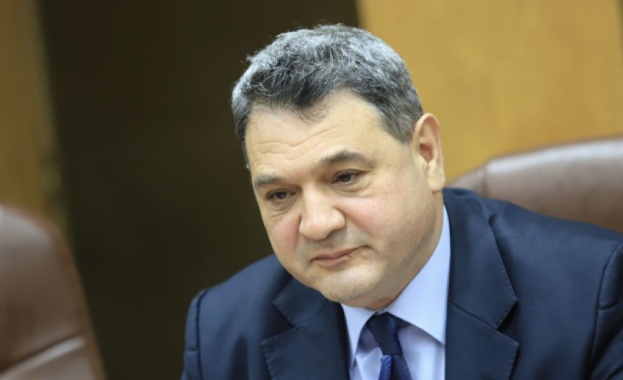 Петър Тодоров: Разследването за смъртта на простреляния граничен полицай е в напреднала фаза Петър Тодоров: Разследването за смъртта на простреляния граничен полицай е в напреднала фаза