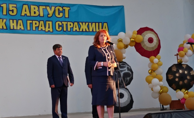 Направихме първите най трудни стъпки за връщане на държавността и с