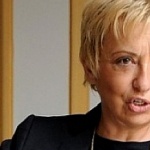 Цялата помия на обръчите удря Кирил Петков и Асен Василев, туловището иска да тъпче