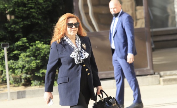 Антикорупционната комисия проверява сигнали във връзка с декларациите за несъвместимост