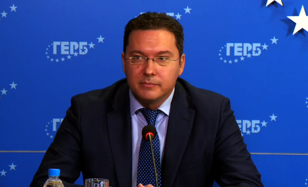 В предаването Тази неделя по Бтв Даниел Митов каза че