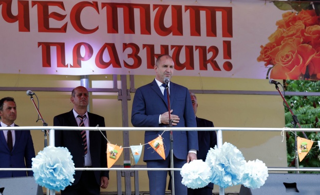 Родопчани пазят и развиват нашите традиции и са съхранили несломимия