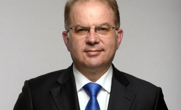 Колегите се наиграха видя се че не могат да съставят