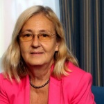 Проф. Кожухарова: Който е искал, е имал месец и половина да се подготви за зеления сертификат