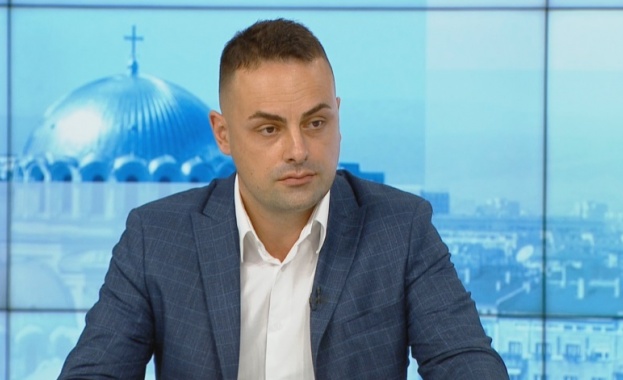 Служители на тол управлението ще съдействат за облекчаване на трафика