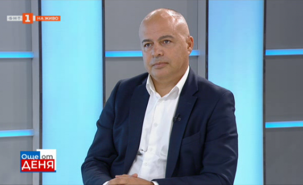 Какво става през последните дни в Народното събрание г н Свиленски