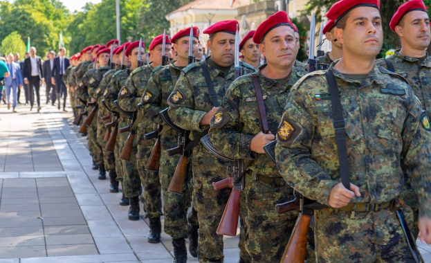 Община Ямбол чества Деня на Съединението с ритуал по издигане