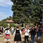 Съборът "Девет песни от извора" събра в Деветаки приятели на фолклора