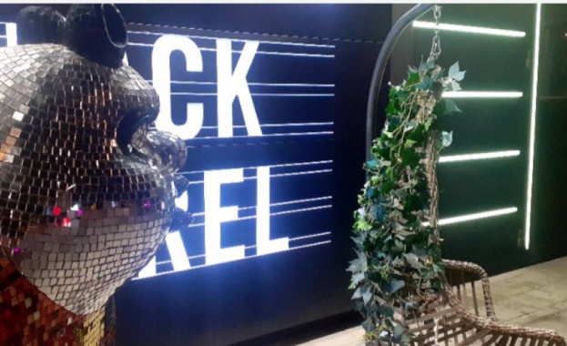 Наложените преди ден по строги мерки срещу коронавируса не бяха изпълнени