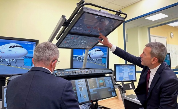 Министърът на транспорта информационните технологии и съобщенията Георги Тодоров посети