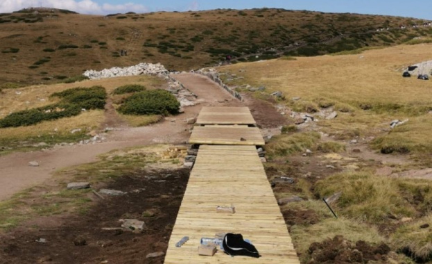 Изгражда се над 30 метров мост при пътеките на Седемте рилски