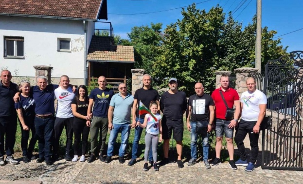 Първата организация на Възраждане в старите български земи бе учредена