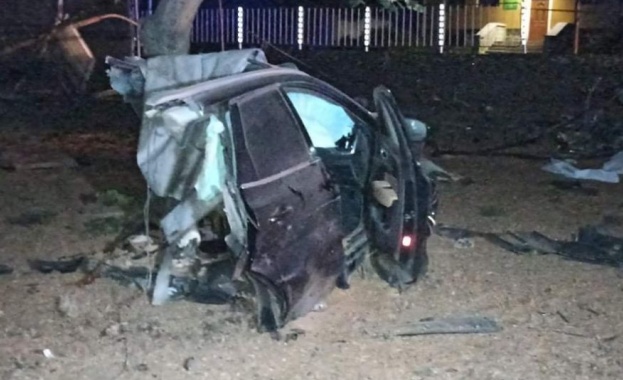 След жестоката катастрофа с камион в Айтос при която загинаха