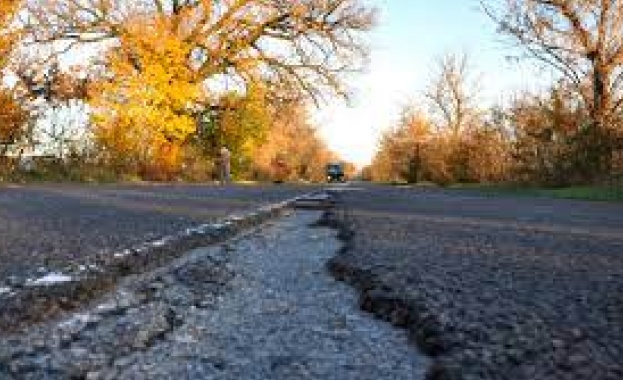 480 предложения от граждани за ремонт на пътища в страната