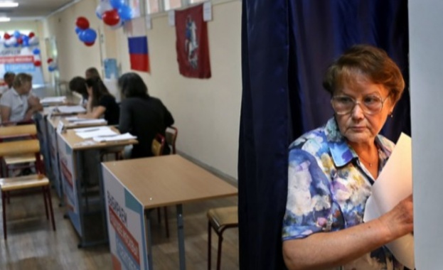 Трети ден продължава гласуването на парламентарните избори в Русия. Тази