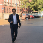 Оттук сега накъде?! Кирил Петков: Отивам пеша до Министерски съвет