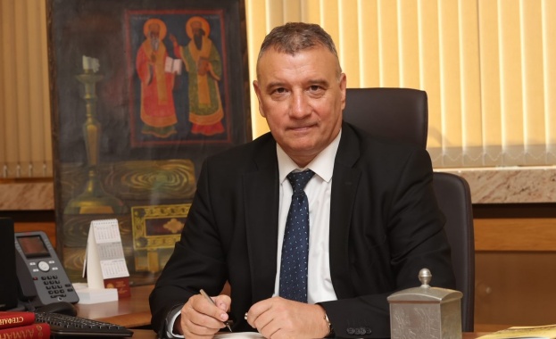 Проф. Димитър Димитров: Имаме близо 100% реализация на студентите на пазара на труда Проф. Димитър Димитров: Имаме близо 100% реализация на студентите на пазара на труда