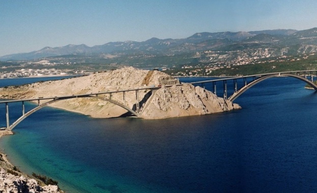 Откриха жена на хърватски остров в Адриатическо море която не