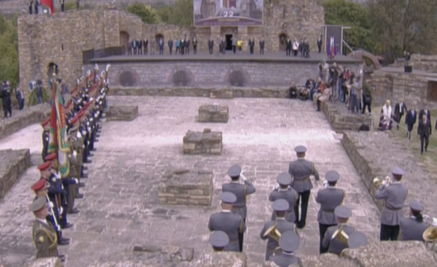 Във Велико Търново е кулминацията на честванията за 113 години независима България 