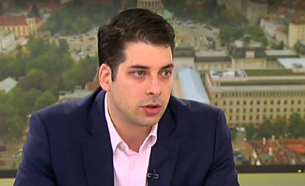 Вицепремиерът Атанас Пеканов заяви в студиото на Здравей България по