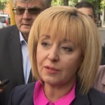 Мая Манолова поиска оставките на КЕВР