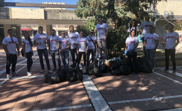 Доброволчески акции по почистване се осъществиха в 4 български града