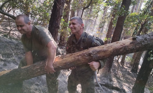 Двадесет и шест военнослужещи от 61 а Стрямска механизирана бригада продължават