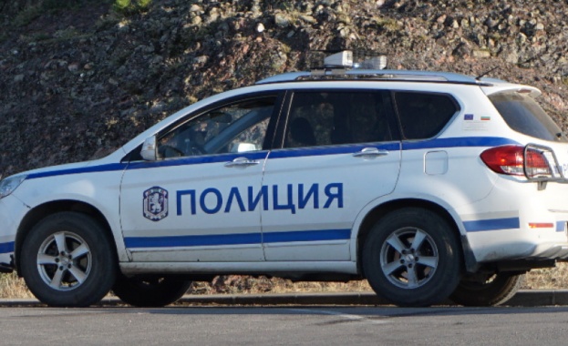 Рецидивист с 16 присъди за кражби преби и ограби възрастна