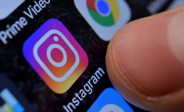 Законодателите в американския Конгрес настояват Фейсбук да се откаже от