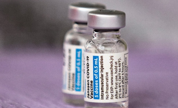 Словения спира временно от днес имунизацията с ваксината на „Джонсън