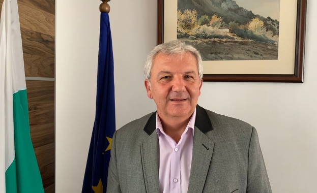 Оптимист съм че може би ще се намери компромисно решение