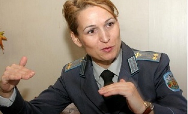 Полковник Невяна Митева ще е кандидатът за вицепрезидент на проф.