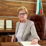 Министър Комитова: Мигащият зелен светофар да продължи да работи