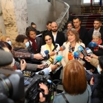 ИК внесе в ЦИК подписката за регистрирането на Румен Радев и Илияна Йотова за президент и вицепрезидент