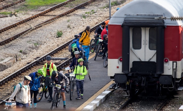 БДЖ ще осигури превоза на участници и техните велосипеди в „Байк и Рън за Чепън”