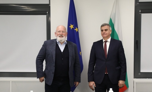 След своето участие в конференцията Зеленият преход решения и