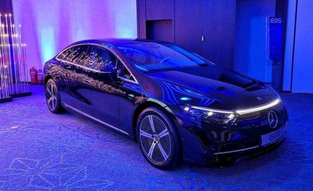 Mercedes Benz стартира продажбите на електрическата S класа в България като за