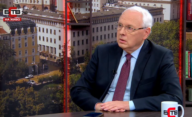 Този 46 ти парламент който си отива и предходният който безславно