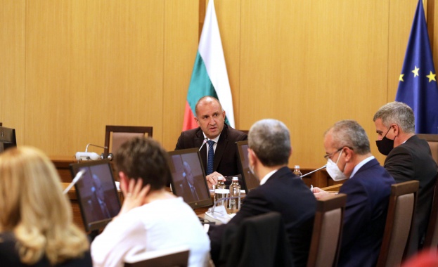 Очаквам ясни и навременни мерки за решаване на ценовата криза