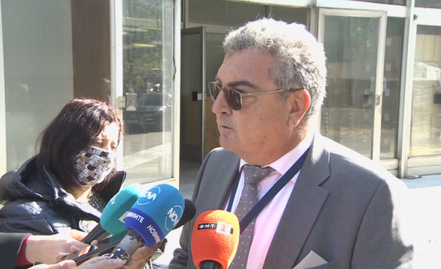 Столичната РЗИ се е свързала с председателя на Народното събрание