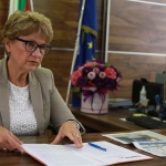 Министър Виолета Комитова пред вестник „Строител“: Ще предложа 1,5 млрд. лв. за ремонт и поддръжка на пътищата