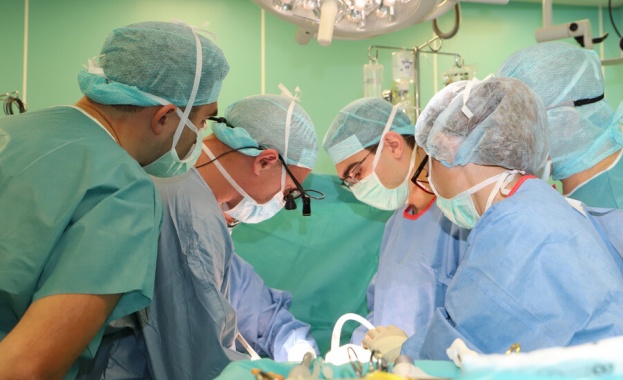Специалисти от Военномедицинска академия ВМА извършиха поредна чернодробна трансплантация пета