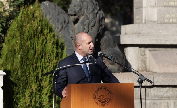 И в най сложните времена на исторически предизвикателства и политически превратности