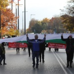 Родители и учители на протест срещу тестването на децата за COVID-19