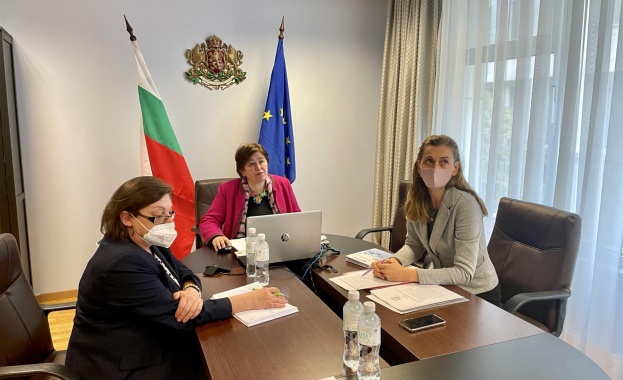 Министър Стела Балтова проведе работна онлайн среща с представители на