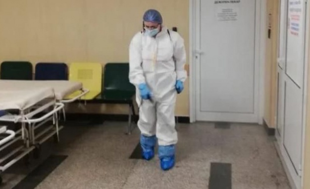 Служебното правителство не успява да овладее пандемията от ковид затова