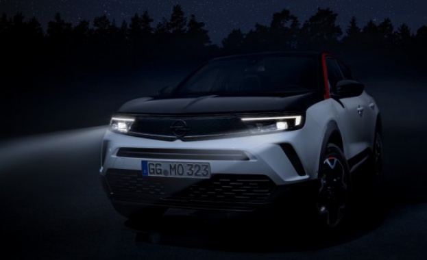 Най новата технология за фаровете превръща нощта в ден Въпреки яката