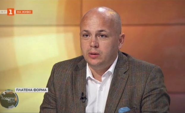 На българите вече им е писнало от красиви прилагателни и